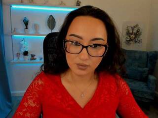 دردشة الفيديو المثيرة EvaSarazardje