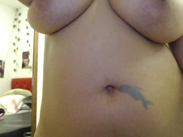 الصور evatwiss bigboobs #naturalboobs # latina #mature #con curves #sexy #smile #cum #squirt #cameltoe #fun #daddy # # pussy # shaved # nipples