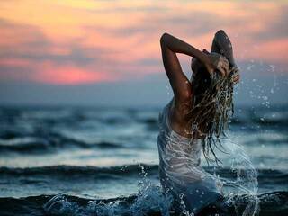 دردشة الفيديو المثيرة evelyn-carter