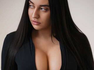 دردشة الفيديو المثيرة Evocativea