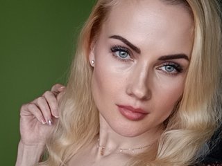 دردشة الفيديو المثيرة AngelikaStark