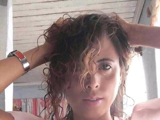 دردشة الفيديو المثيرة Fanyah