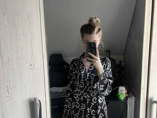 دردشة الفيديو المثيرة fiksikBoom