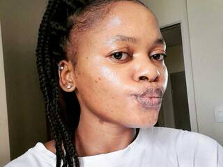 دردشة الفيديو المثيرة FitBlair66