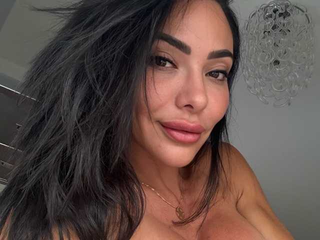 صورة الملف الشخصي FlaviaOliver