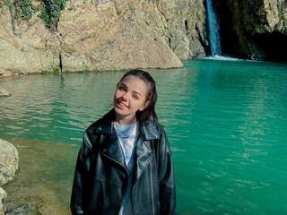 دردشة الفيديو المثيرة Flora-69