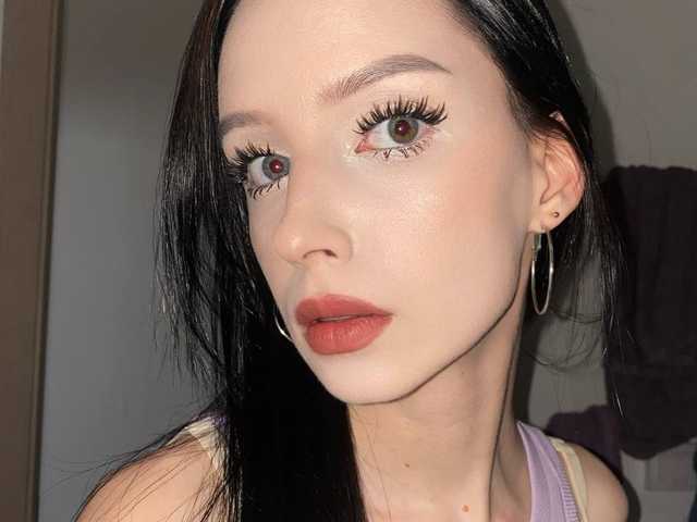 صورة الملف الشخصي flora-babe