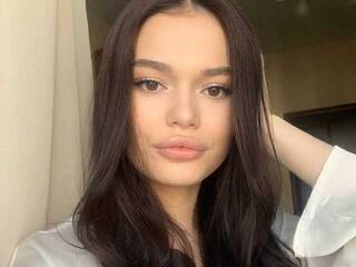 دردشة الفيديو المثيرة FloraHanson