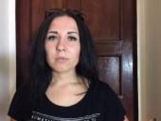 دردشة الفيديو المثيرة flossia