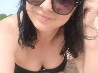 دردشة الفيديو المثيرة Forever1993