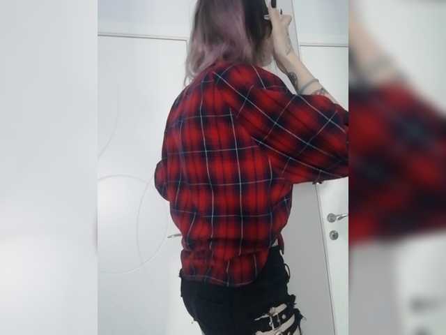 لقطات البث FoxliFletcher