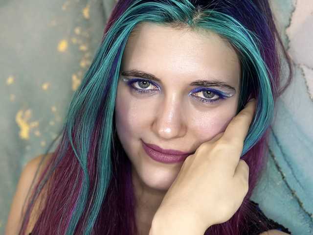 صورة الملف الشخصي FoxyChanson