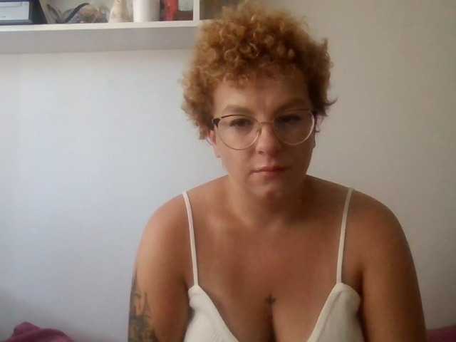 لقطات البث FrancesLovely