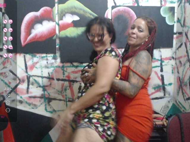 الصور fresashot99 #lesbiana#latina#control lovense 500tokn por 10minutos,,,250 token squirt inside the mouth #5 slaps for 15 token .20 token lick ass..#the other quicga has enough 250 token
