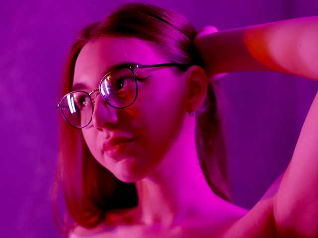 صورة الملف الشخصي FreyaAdams