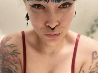 دردشة الفيديو المثيرة FRRANNKIE