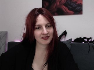 دردشة الفيديو المثيرة Seraphima_Fetish_Goddess