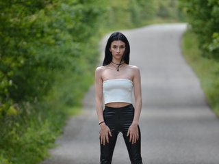 دردشة الفيديو المثيرة GadeeaRed