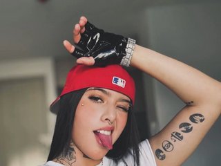دردشة الفيديو المثيرة Gangster-girl