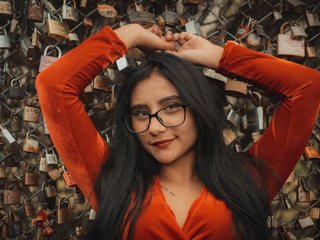 دردشة الفيديو المثيرة Georgiina