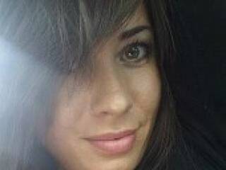 دردشة الفيديو المثيرة geryana