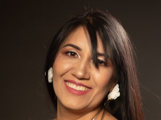 دردشة الفيديو المثيرة GiaFox