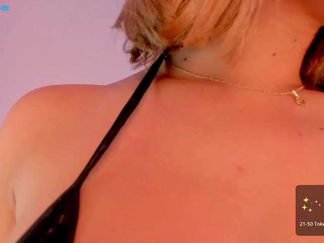 لقطات البث GianaWatson