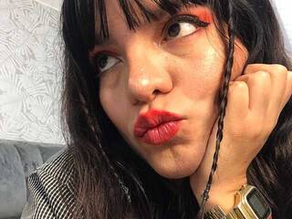 دردشة الفيديو المثيرة GiannaVikande