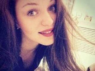 دردشة الفيديو المثيرة gimnastkka