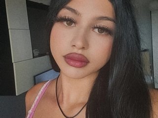 دردشة الفيديو المثيرة GiuliaSya