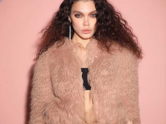 صورة الملف الشخصي GlamModelHoney