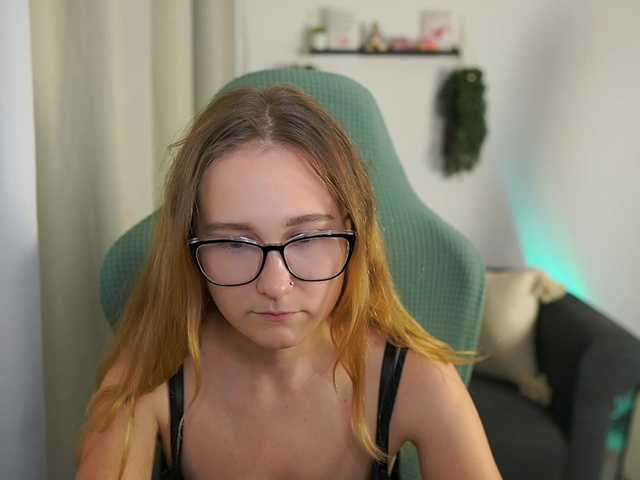 لقطات البث glossybabe