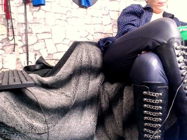 لقطات البث GoddessShae