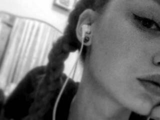 دردشة الفيديو المثيرة goldvik