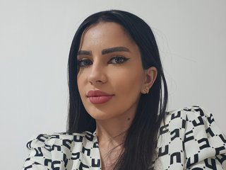 دردشة الفيديو المثيرة Gyuliaa