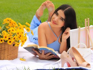دردشة الفيديو المثيرة HairyValeri
