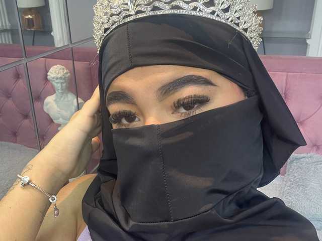 صورة الملف الشخصي hanna-lorensw