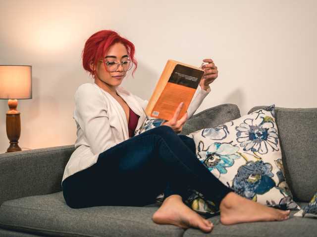 صورة الملف الشخصي HannaBerry