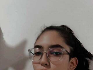 دردشة الفيديو المثيرة HannaGrace