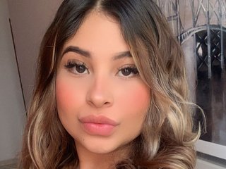 دردشة الفيديو المثيرة Hannathompson