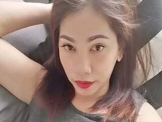 دردشة الفيديو المثيرة HeartRoxy