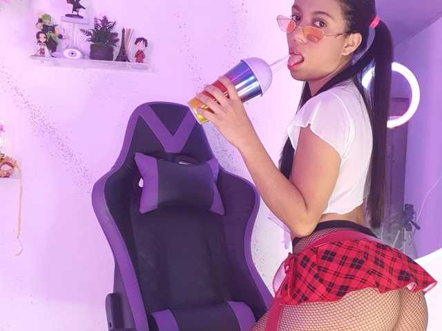 صورة الملف الشخصي Helen-Vidall