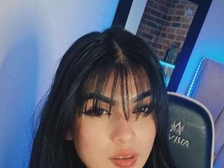 دردشة الفيديو المثيرة HelenRoss