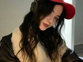 دردشة الفيديو المثيرة Hi-Kylie