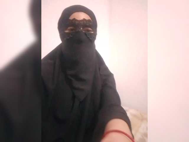 لقطات البث Hijabi-Girl
