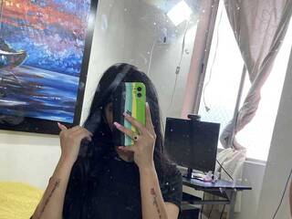 دردشة الفيديو المثيرة HilaryRios