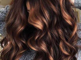 دردشة الفيديو المثيرة Holybitch255