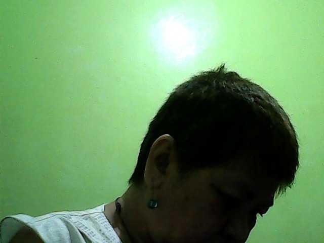 لقطات البث HornyGranny