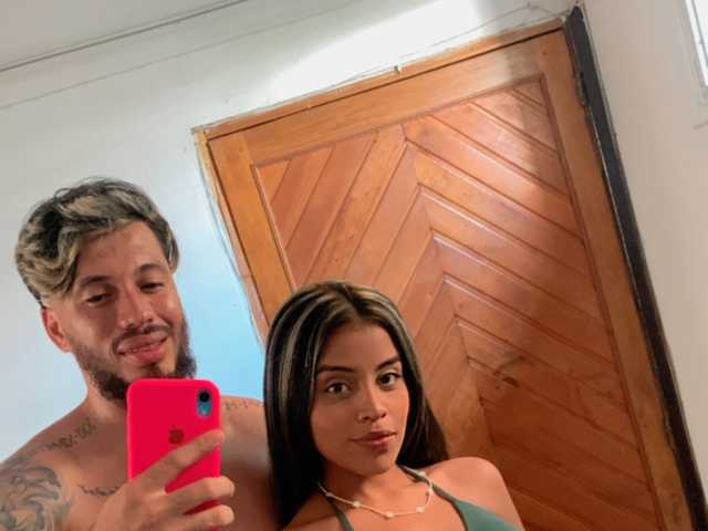 صورة الملف الشخصي Hornycouple18