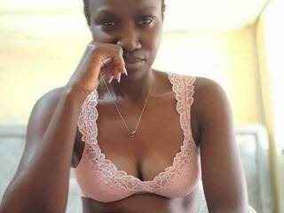 دردشة الفيديو المثيرة Hot-bunny